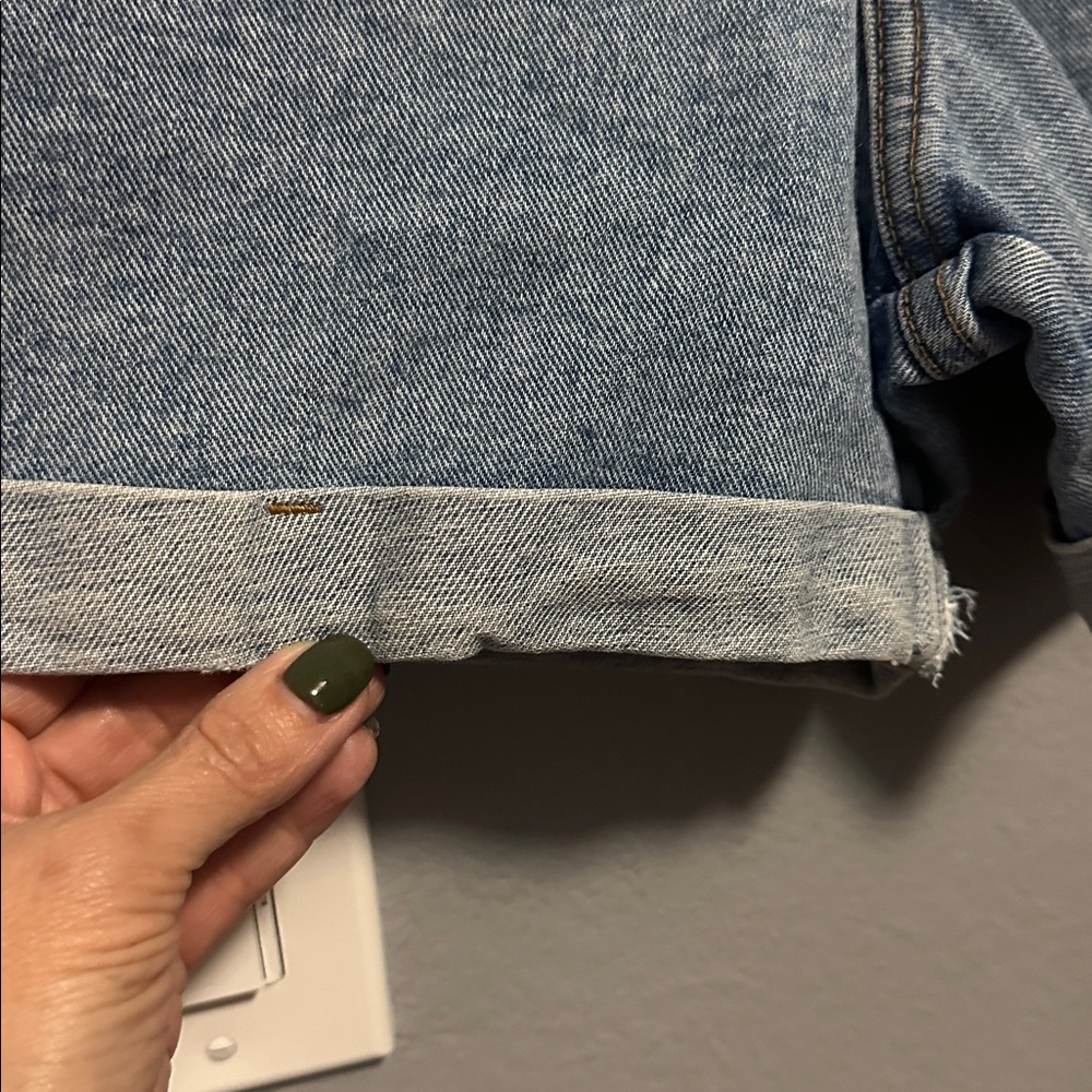 Vintage Guess Light Blue Jean Shorts - Picture 4 of 7